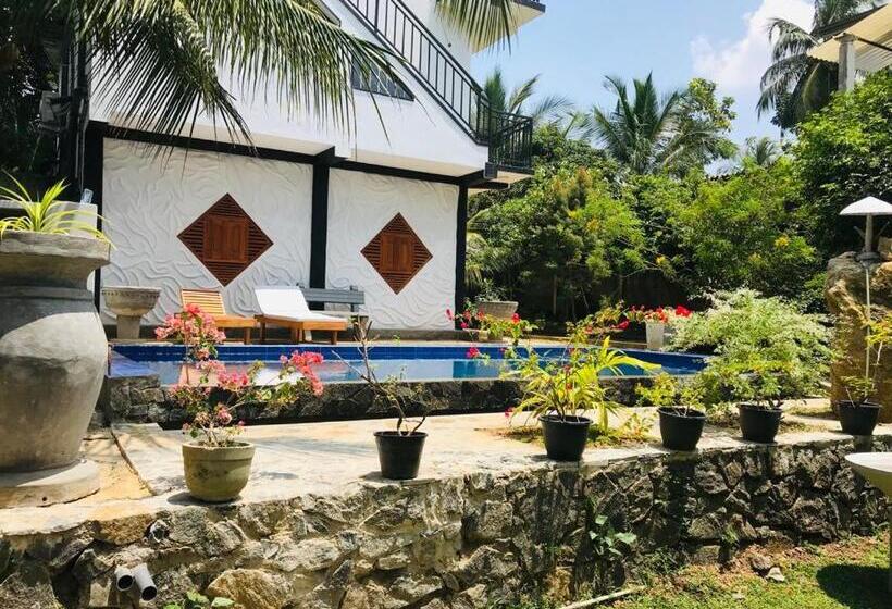 膳宿费 Peaceful Green Villa