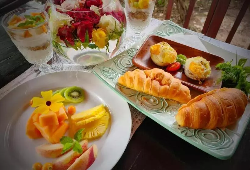 Majatalo Thulamela Couples Retreat