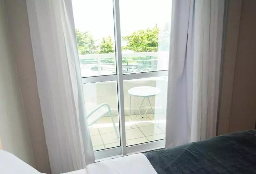 202 Flat Beira Mar Av Boa Viagem Com Cozinha