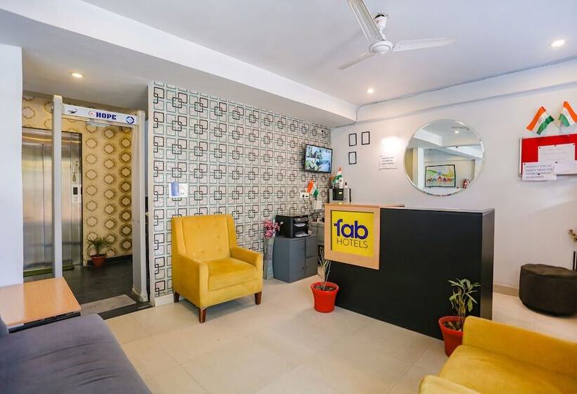 Hotelli Fabexpress Novel Suites