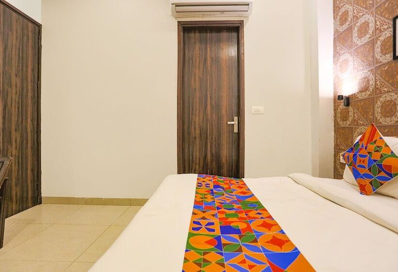 Hotelli Fabexpress Novel Suites