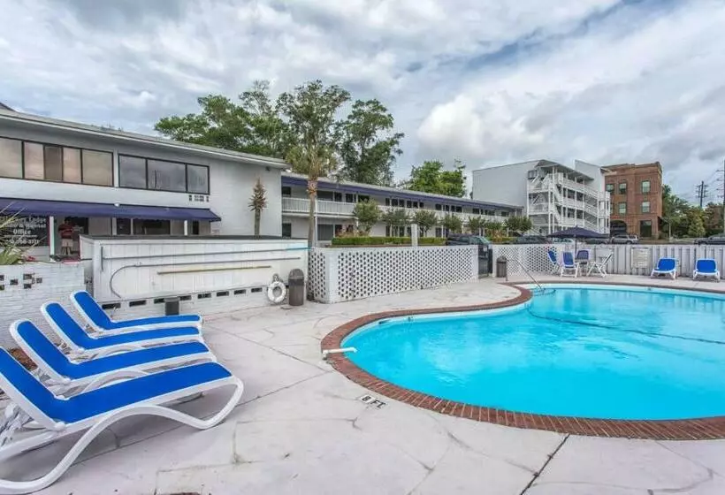 ホテル The Waterway Pet Friendly By Carolina Retreats