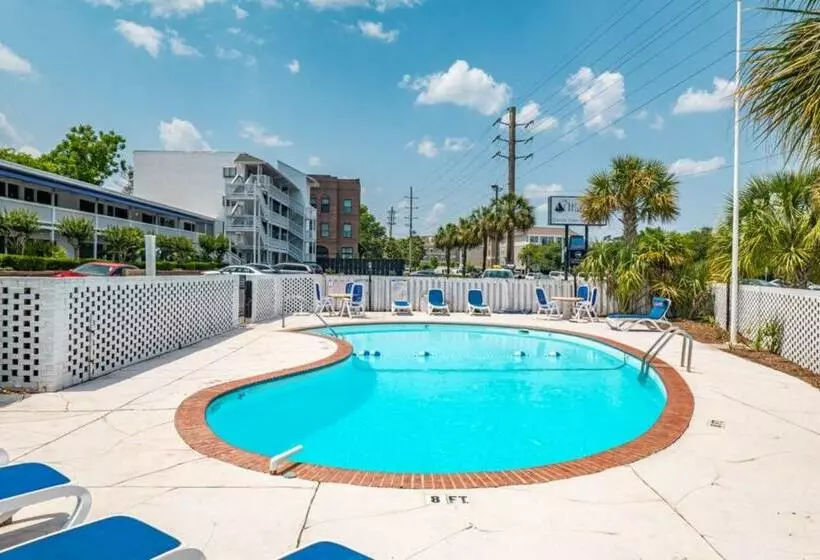 ホテル The Waterway Pet Friendly By Carolina Retreats