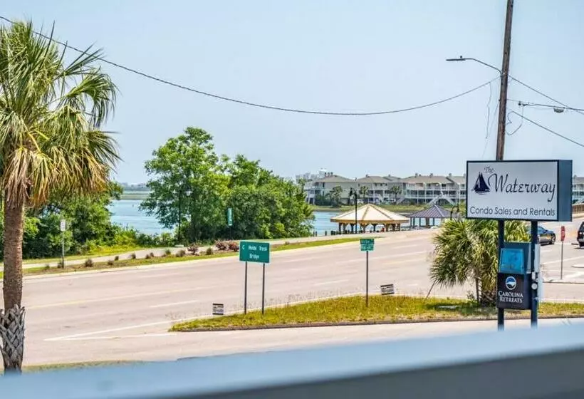 ホテル The Waterway Pet Friendly By Carolina Retreats