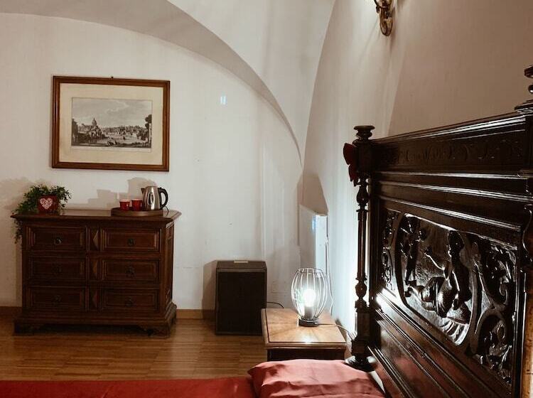پانسیون Residenza Tritone Luxury Guest House Trevi Fountain