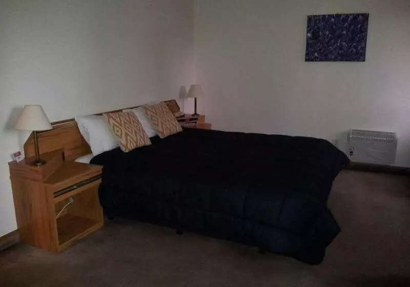 Fitzherbert Castle Motel