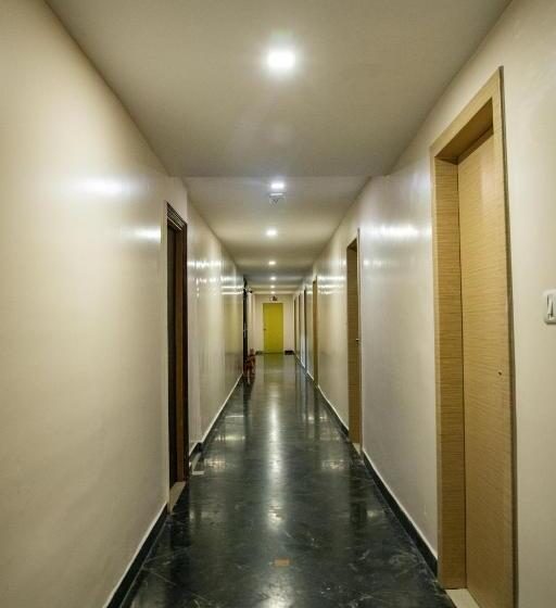 בית מלון כפרי Arunaachalaa Resiidency