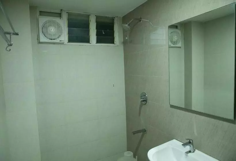 בית מלון כפרי Arunaachalaa Resiidency