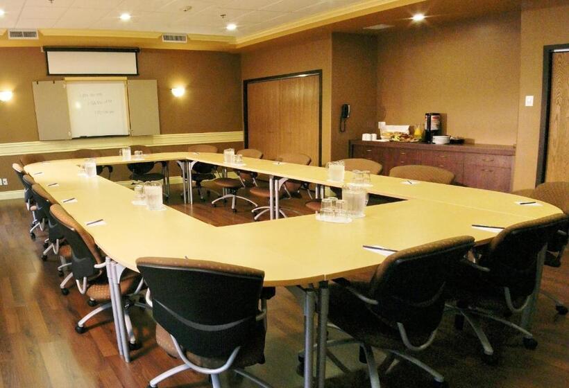 ホテル Days Inn By Wyndham Levis