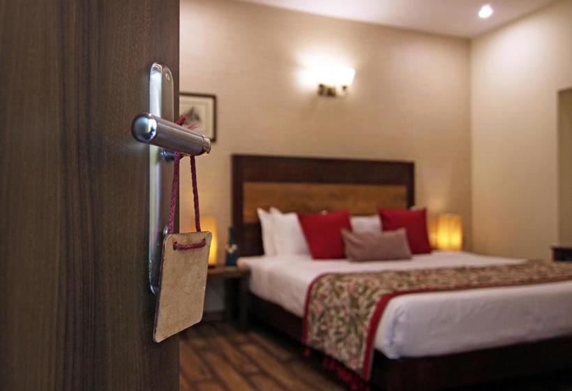 ホテル Devraj Niwas