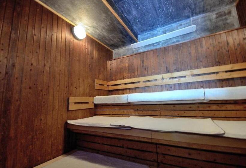 فندق Dormy Inn Hirosaki