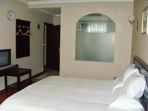 בית מלון כפרי Greentree Inn Jinan Beiyuan Yinzuo