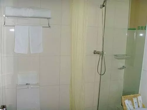 בית מלון כפרי Greentree Inn Jinan Beiyuan Yinzuo