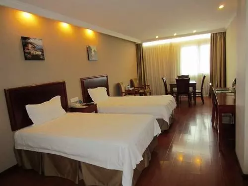 Отель Greentree Inn Nantong Jiaoyu Road