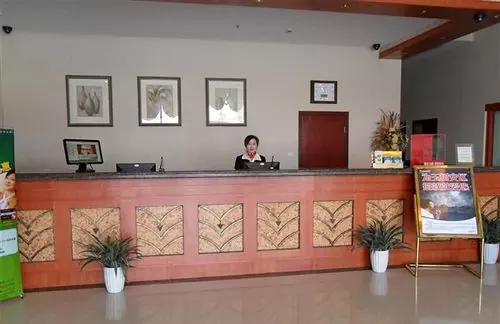 Отель Greentree Inn Nantong Jiaoyu Road