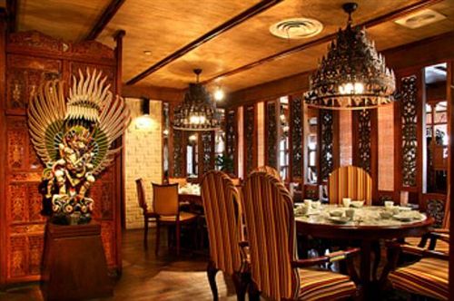 Отель Hangzhou Commercial Center