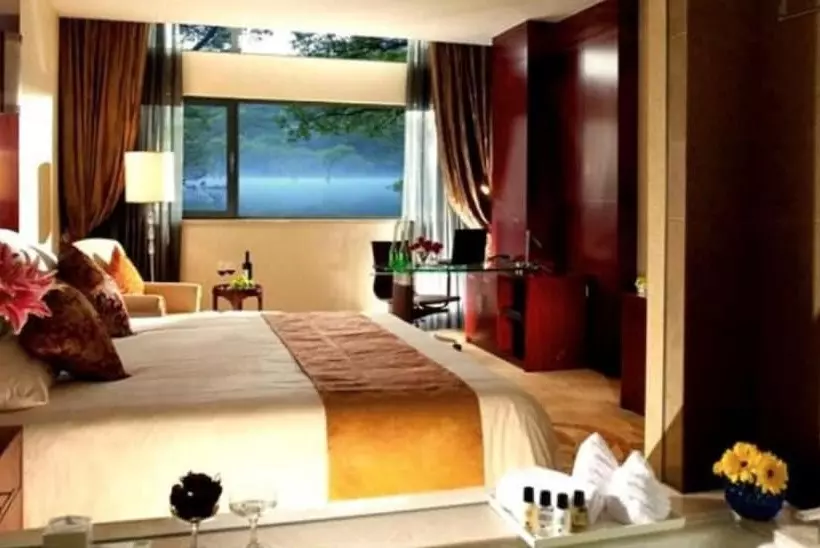 酒店 New Century Fengming Resort Zaozhuang