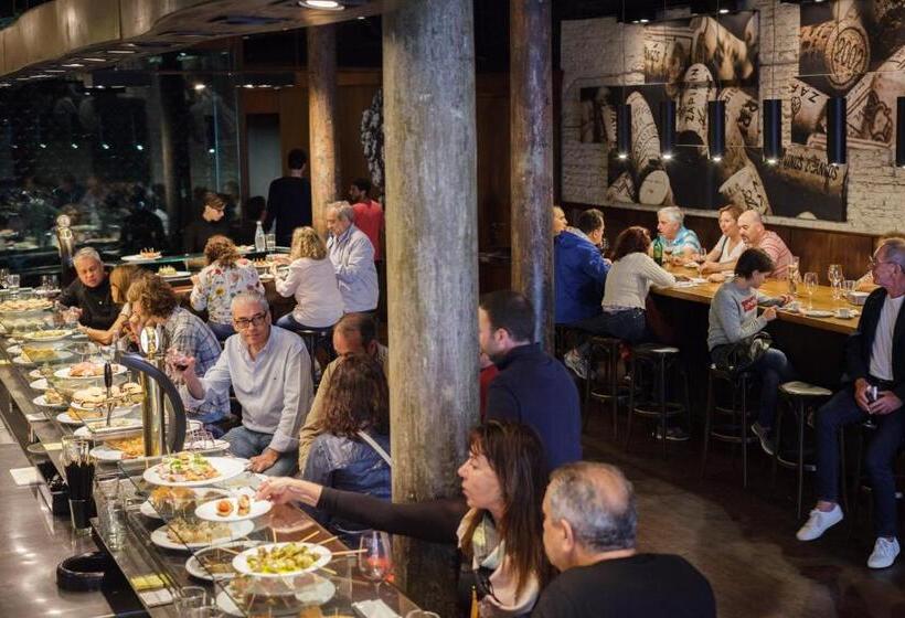 هتل Loft Osteria By Sagardi