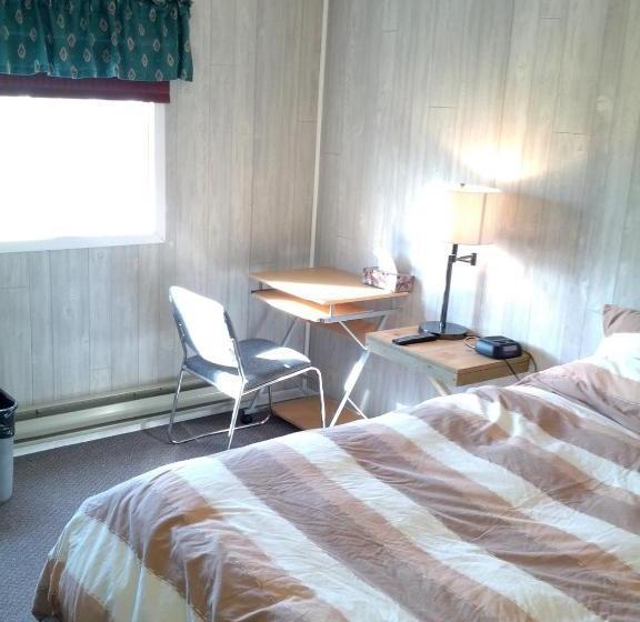 هتل Bear Country Inn