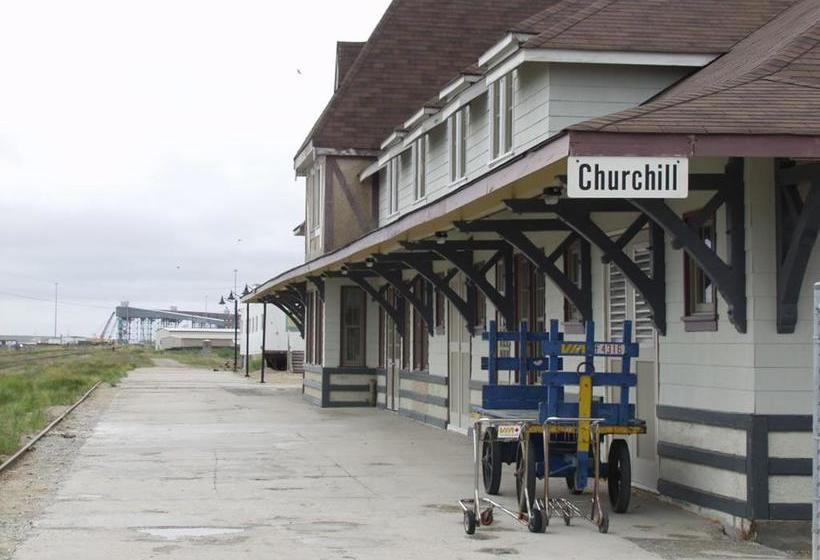 هتل Bear Country Inn