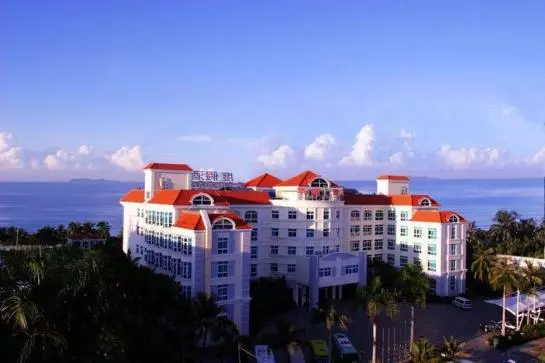 Sanya Hot Spring Seaview Resort