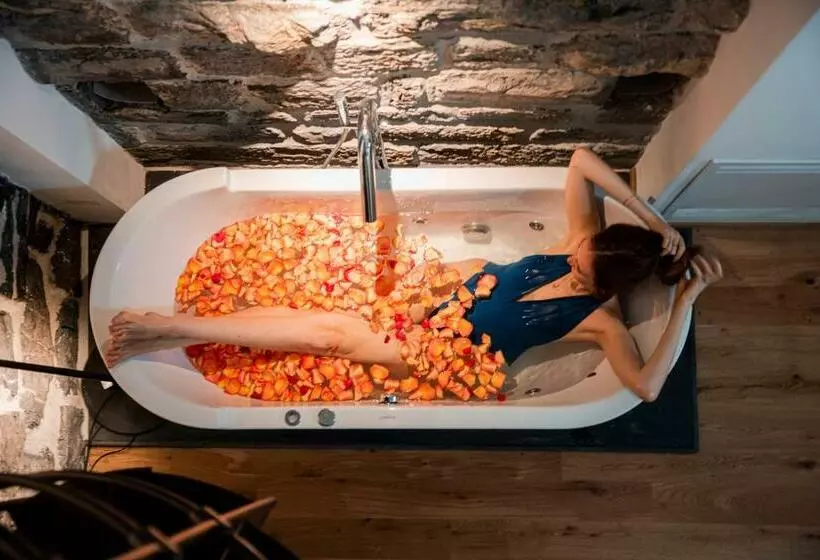 Majatalo Capitolare Suite Tower