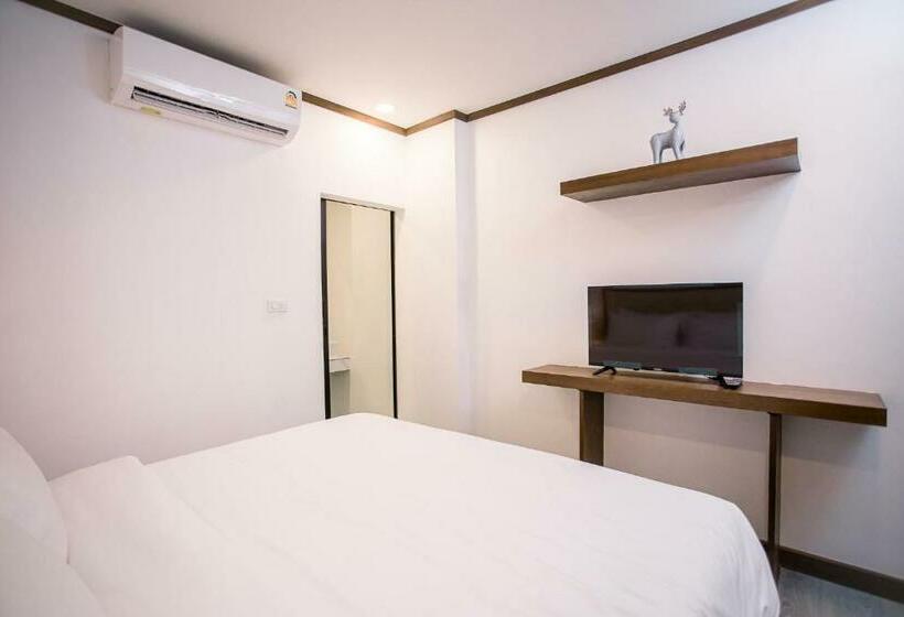 בית מלון כפרי De Thaphae Chiangmai