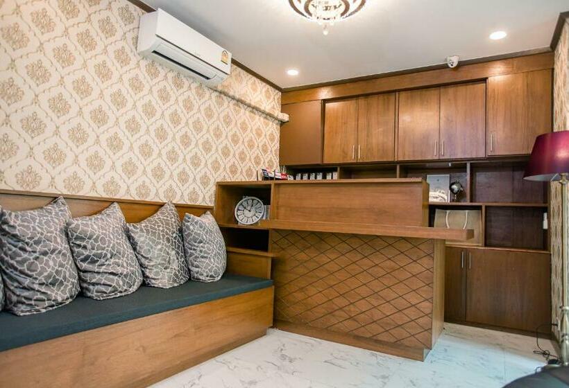 בית מלון כפרי De Thaphae Chiangmai