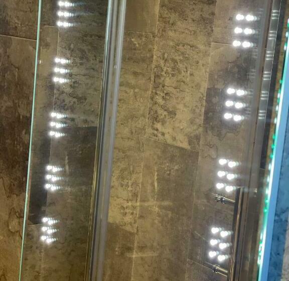 مبيت وإفطار The Pub And Kitchen Brandon Village