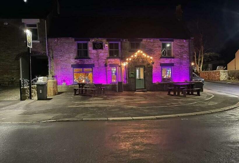 مبيت وإفطار The Pub And Kitchen Brandon Village