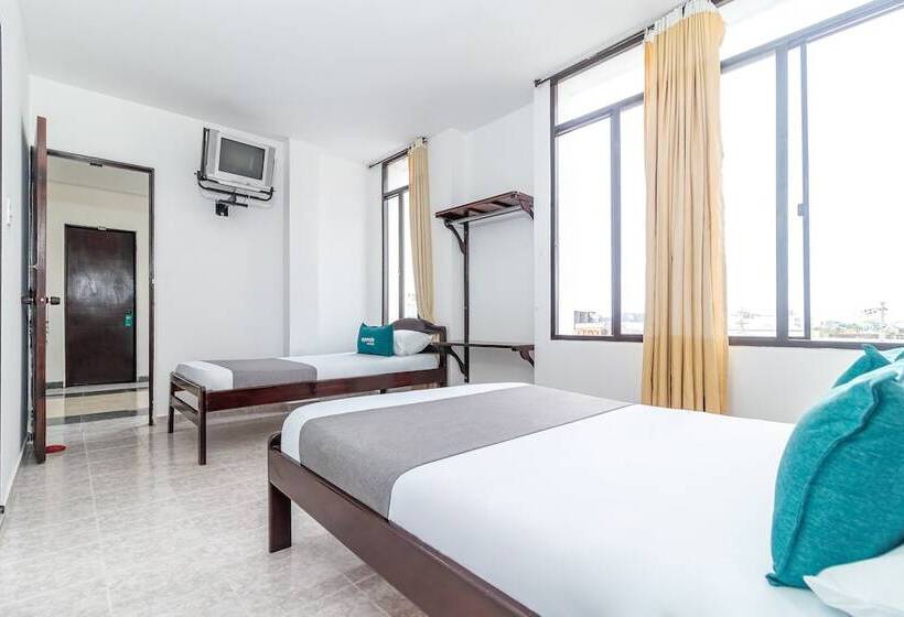 هتل Ayenda Vanguard