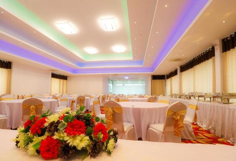 Hotel Ganthera Kandy