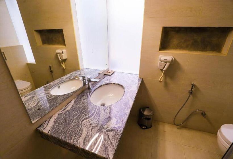 Hotel Ganthera Kandy