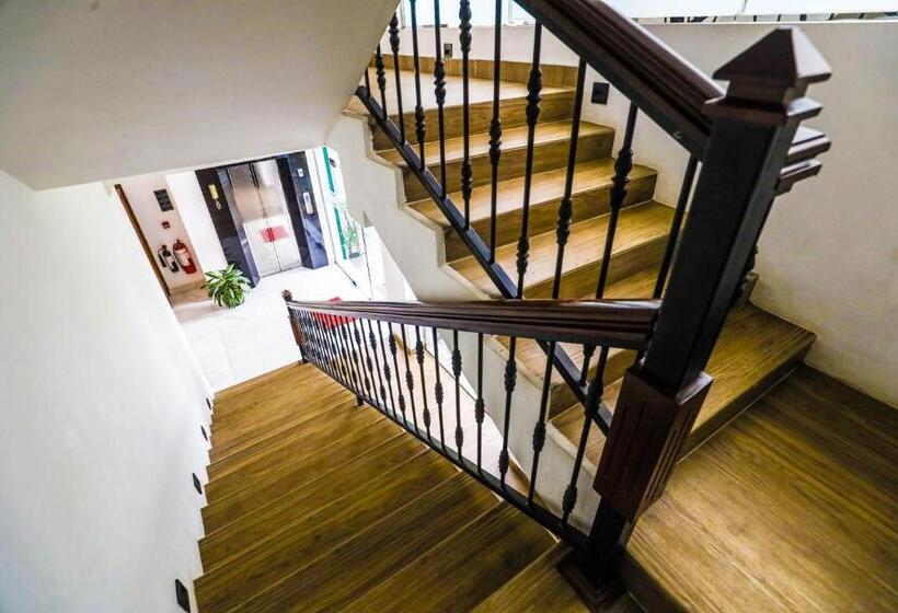 Hotel Ganthera Kandy