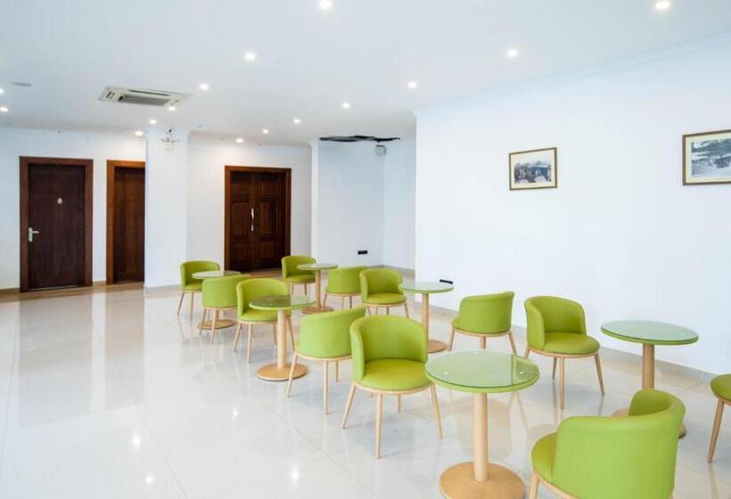 Hotel Ganthera Kandy