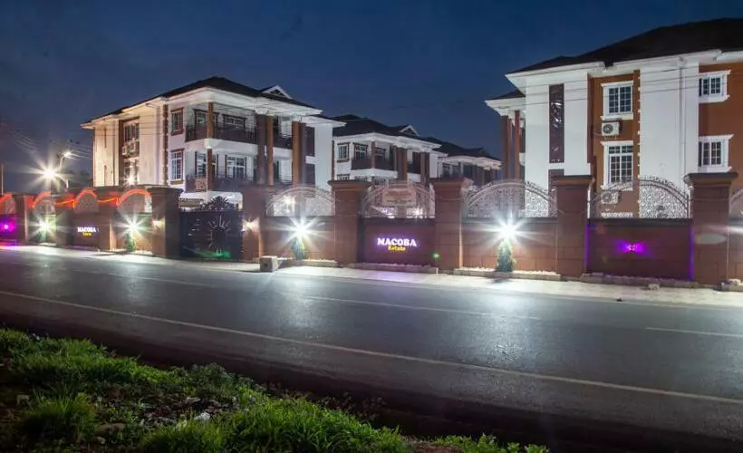 Hotelli Macoba Luxury Apartments