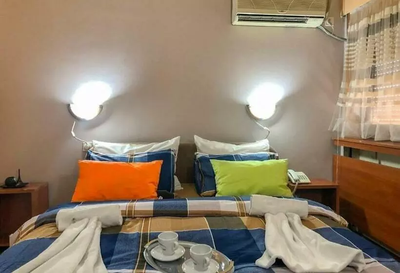 پانسیون Room In Guest Room   Hotel Square Macedonia
