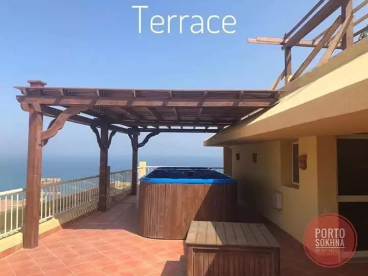 Amazing Sea View Pentahouse Apartment In Pyramids Porto El Sokhna