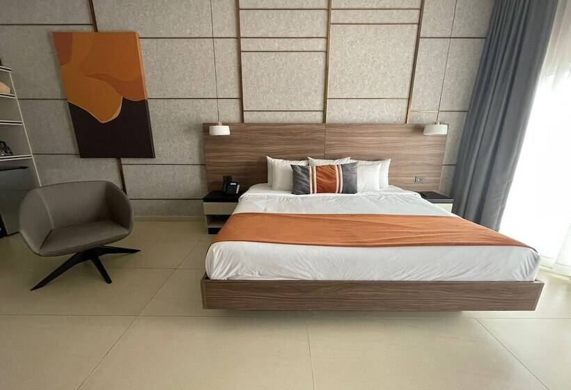 Otel Casino Vía Dorada