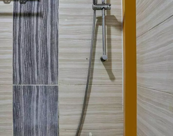 Hotelli Oyo Flagship 90973  Karunia Pkpri Grobogan