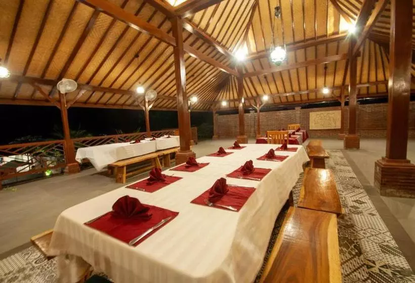 Hotelli The Bali Menjangan Boutique Villas & Dive Center