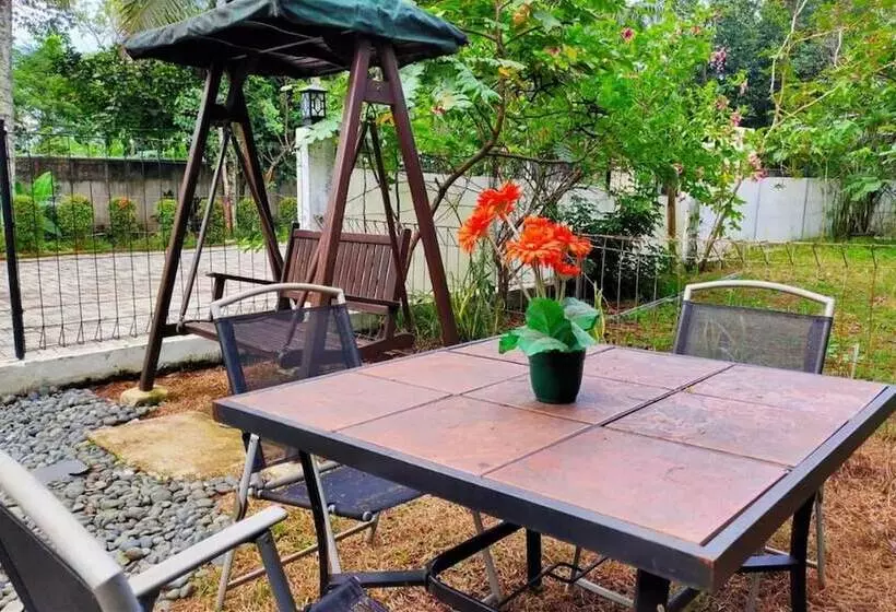 Majatalo Comfortable Room With Ac And Wifi For 2 People