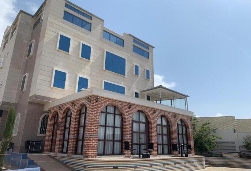 فندق Mountain Palace