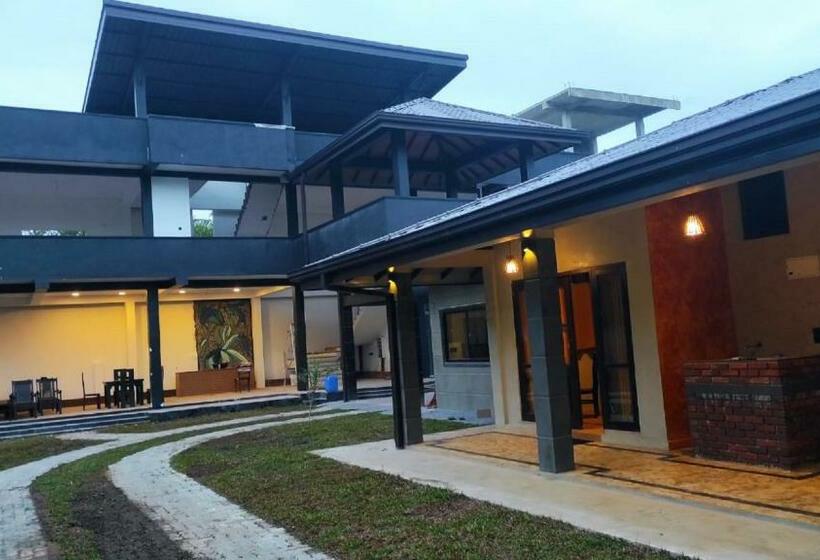 Hotel Noble Sight   Anuradhapura