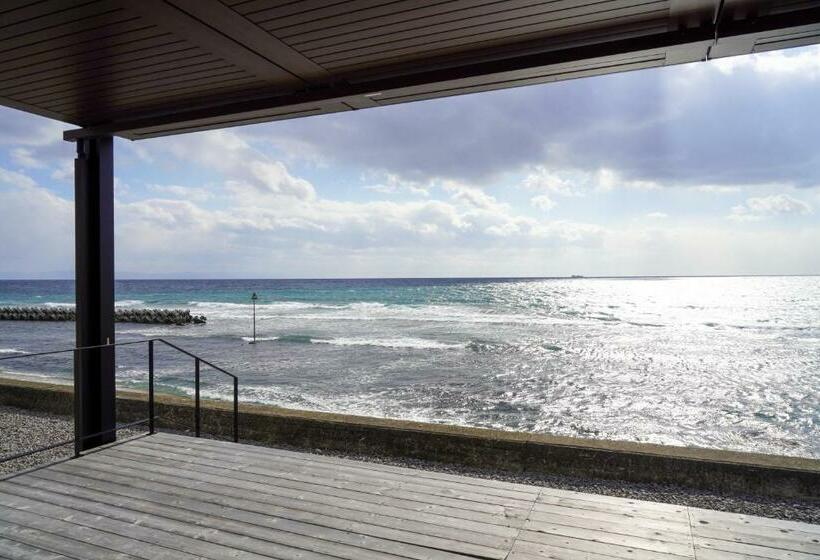 בית מלון כפרי Sinori205