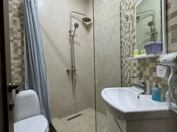 پانسیون Veranda L&g