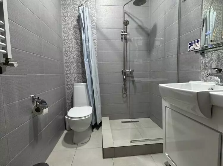 پانسیون Veranda L&g