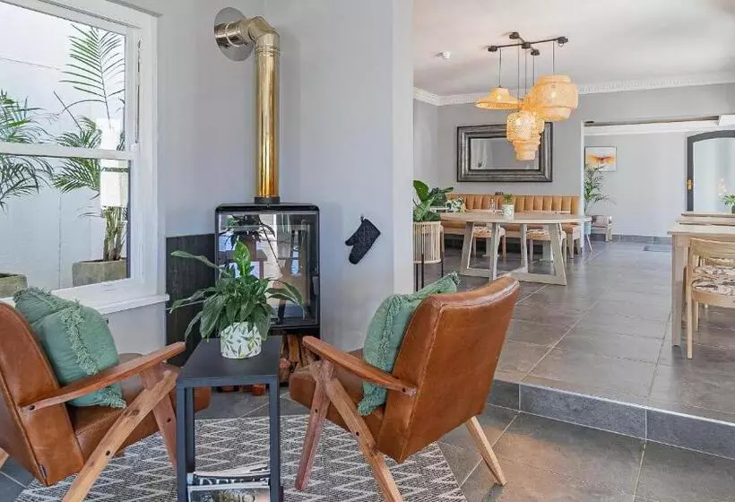 The Salene Hotel & Cottages