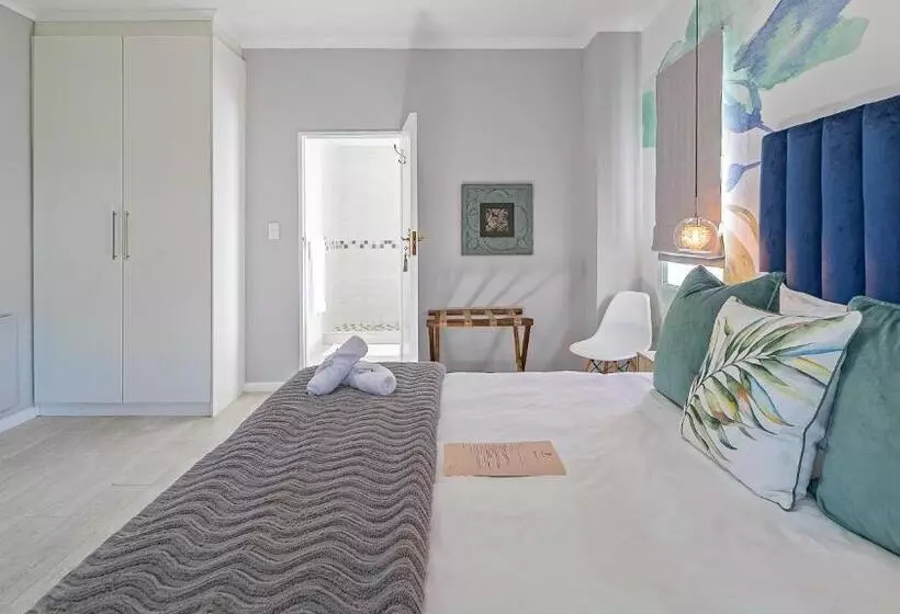 The Salene Hotel & Cottages