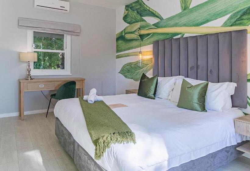 The Salene Hotel & Cottages